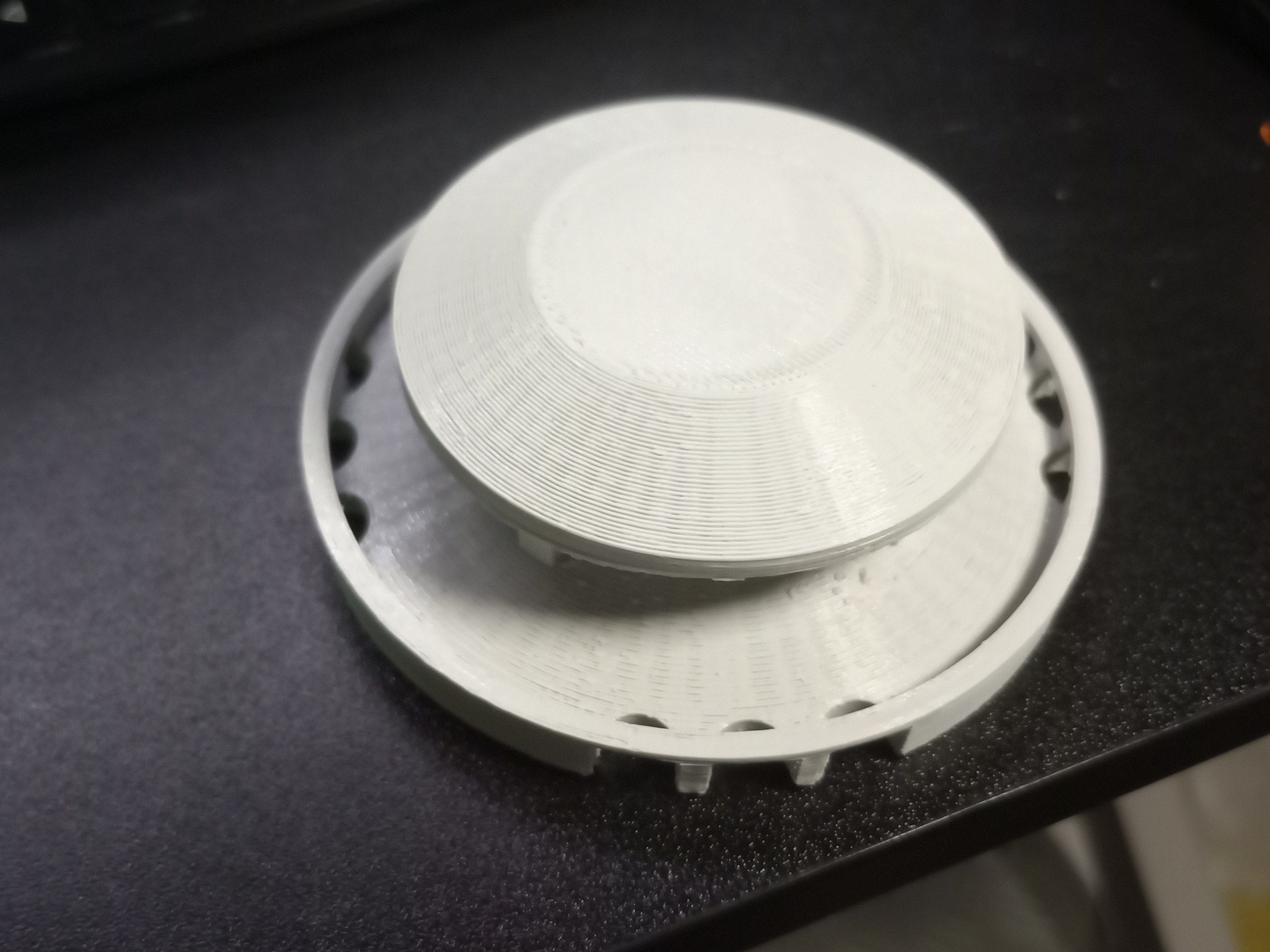 3D piece on top to redirect water